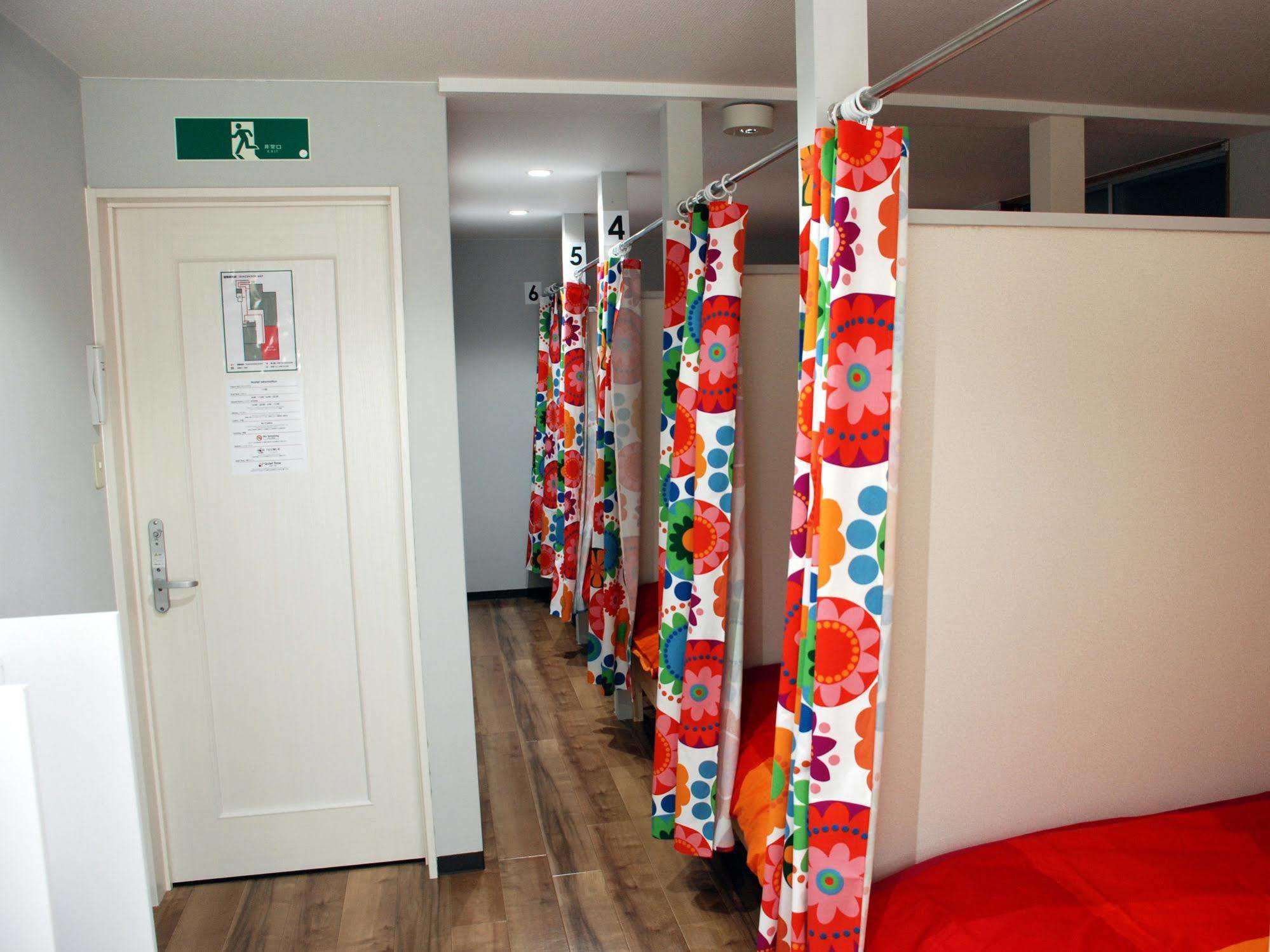 Hostel Hat'n